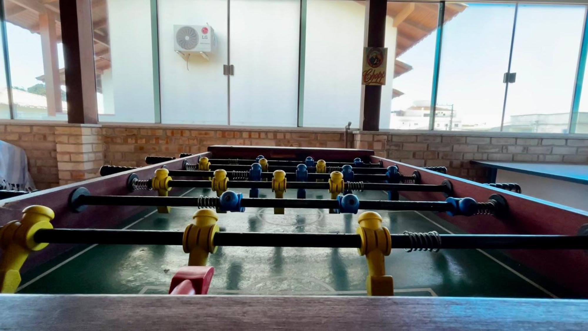 Casa Espacosa Com Sala De Jogos Interna E Externa 度假居 *