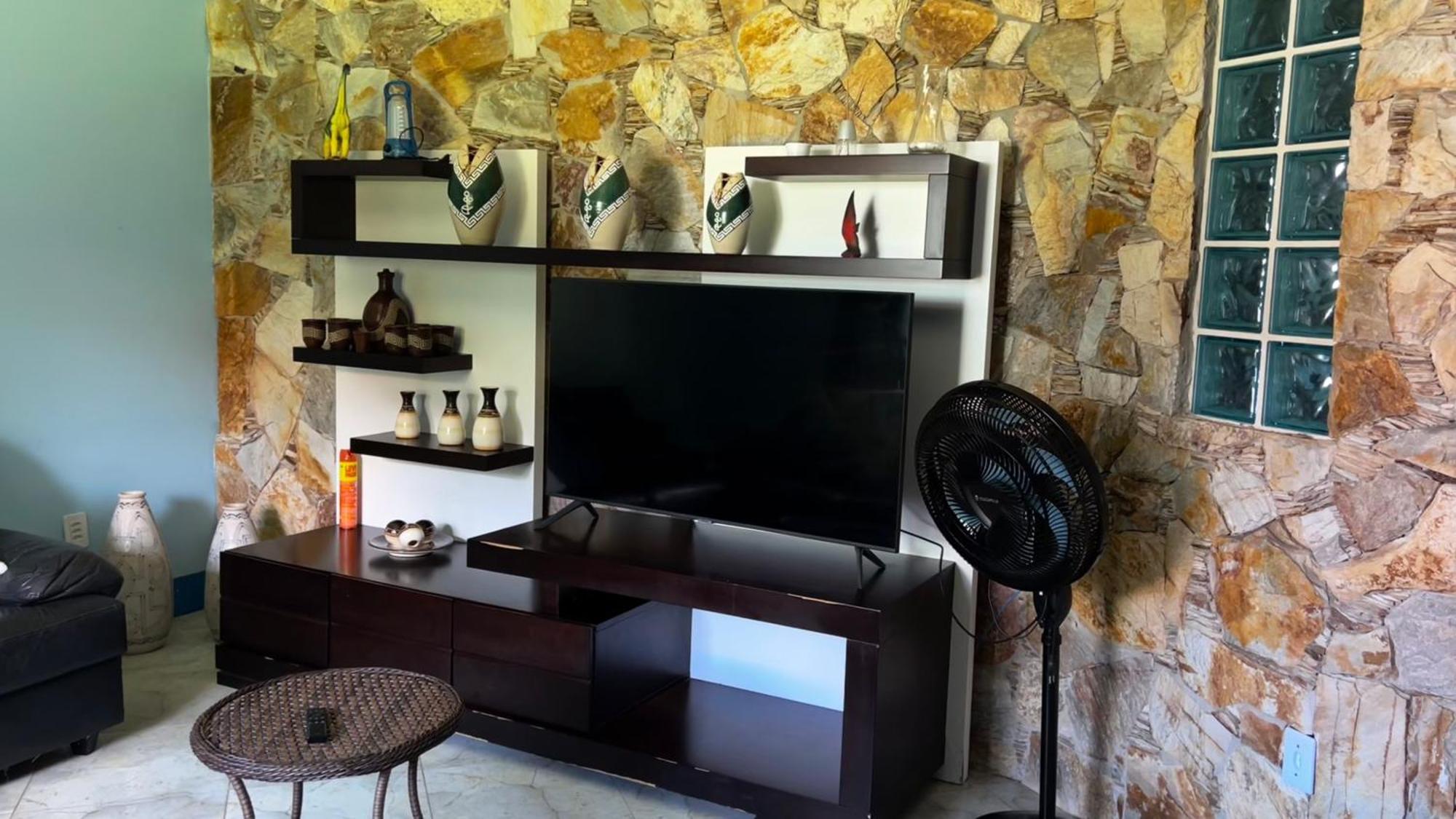 Casa Espacosa Com Sala De Jogos Interna E Externa Florianopolis