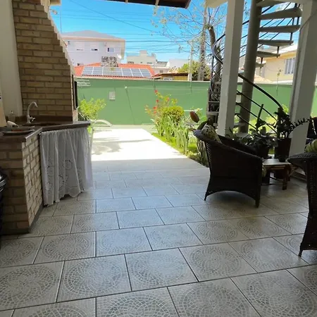 Casa Espacosa Com Sala De Jogos Interna E Externa Florianopolis Exterior photo