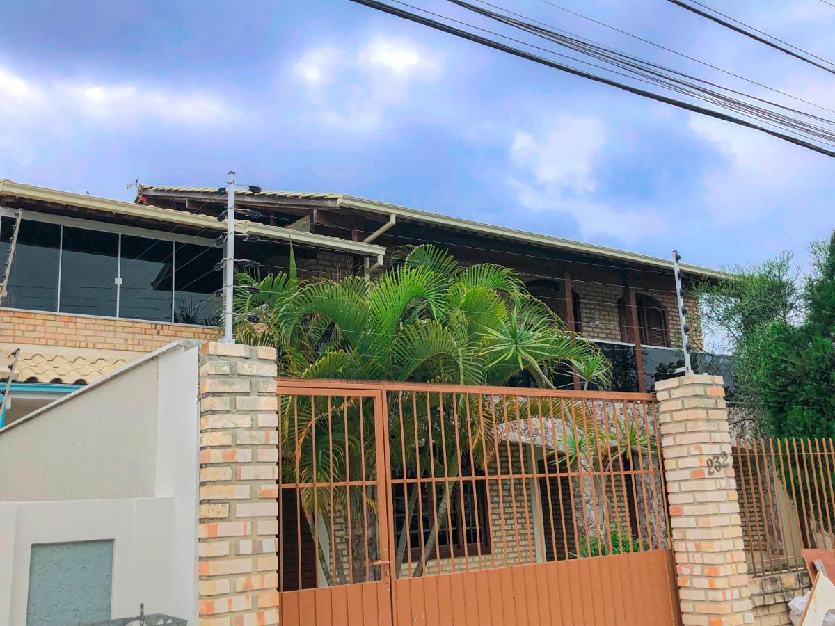 Holiday home Casa Espacosa Com Sala De Jogos Interna E Externa