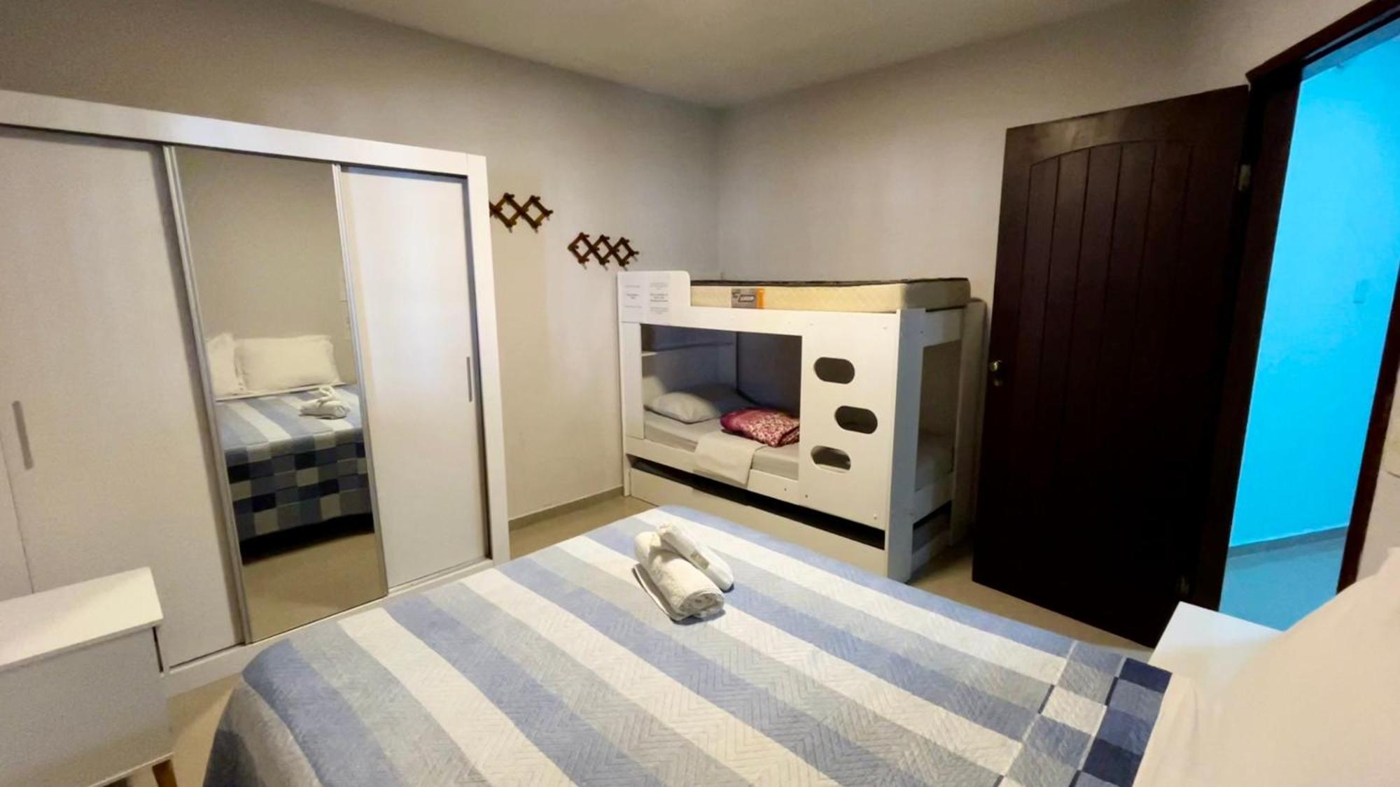 Casa Espacosa Com Sala De Jogos Interna E Externa Holiday home Florianopolis