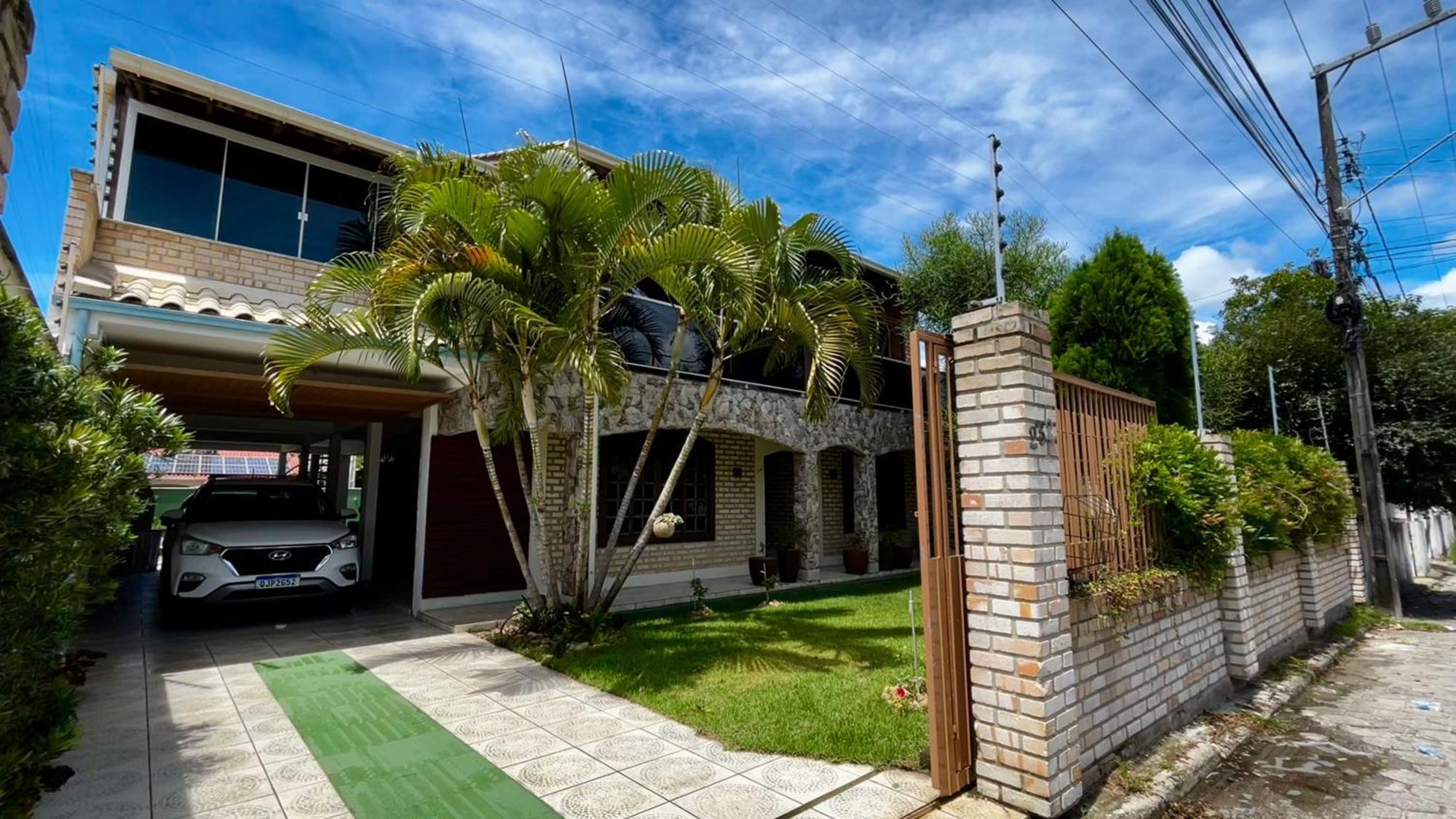 Holiday home Casa Espacosa Com Sala De Jogos Interna E Externa *